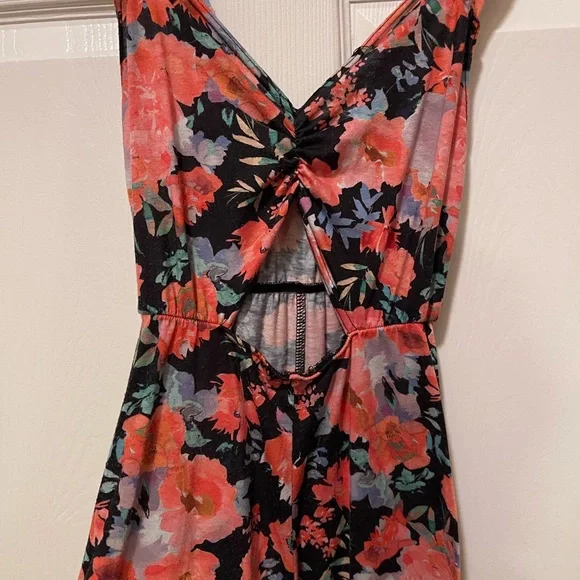 Flower jumpsuit super cute - Picture 5 of 5